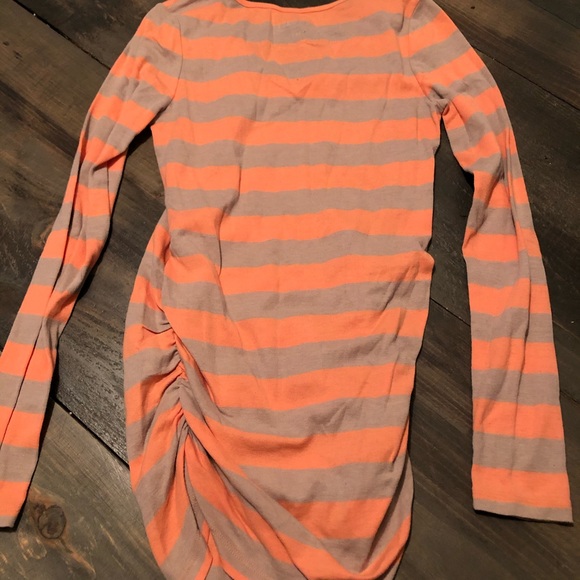 Long sleeve Maternity Shirt-Small/Tall - Picture 3 of 3